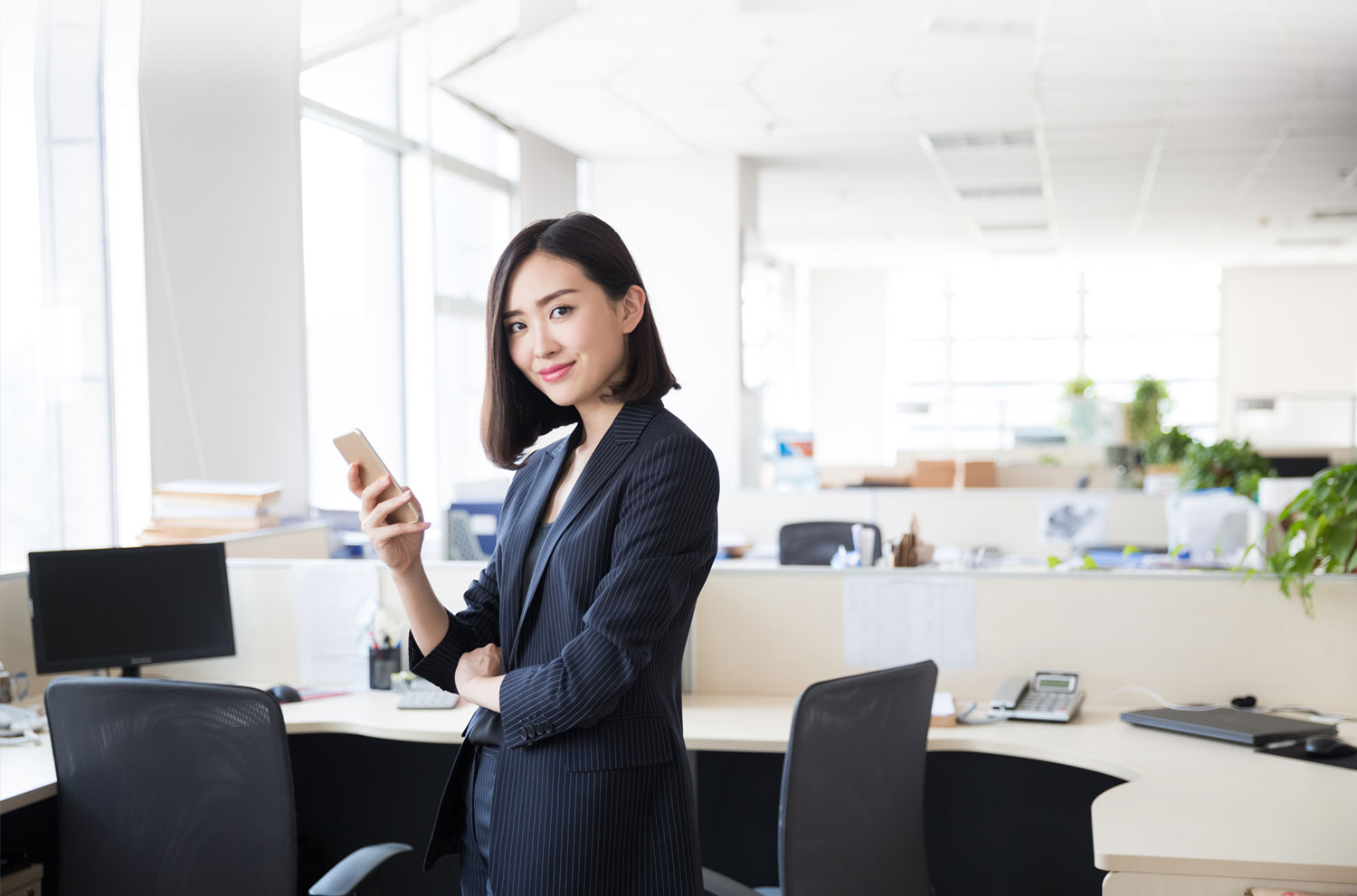 3 financial tips to help you save some extra cash and stretch your dollar